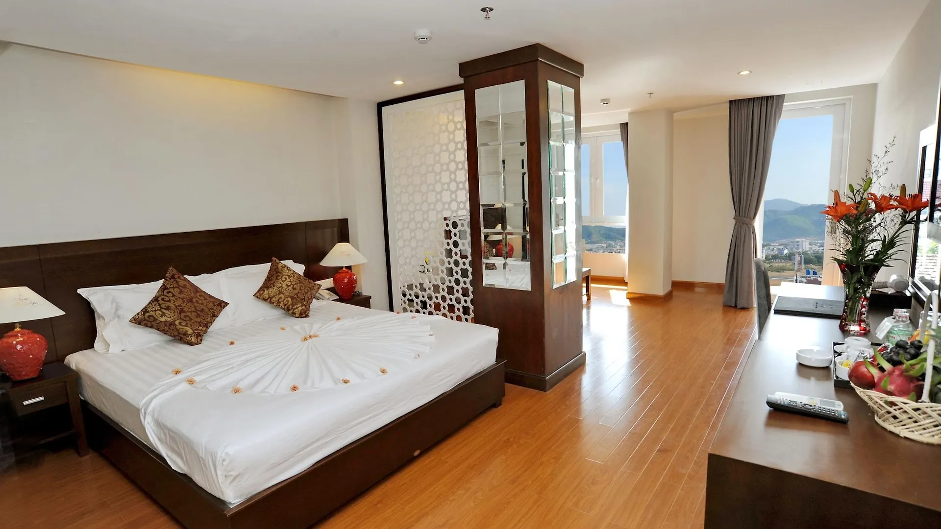 נה טראנג Hanoi Golden Hotel  נה טראנג