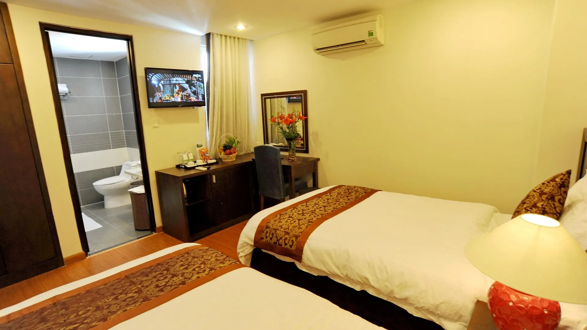 נה טראנג Hanoi Golden Hotel וייטנאם