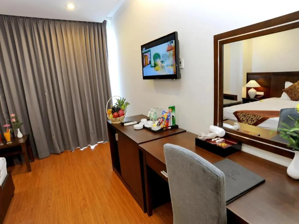 Hanoi Golden Hotel Нячанг
