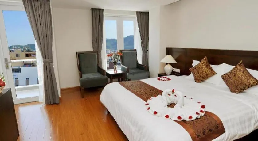 Hanoi Golden Hotel Нячанг Вьетнам