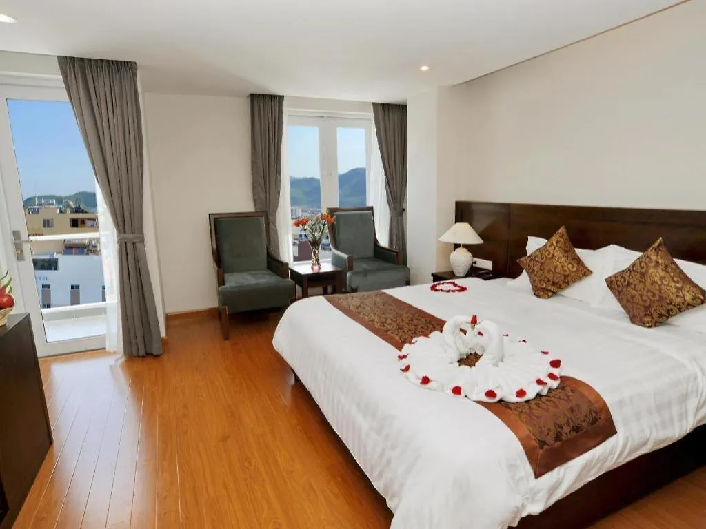 נה טראנג Hanoi Golden Hotel