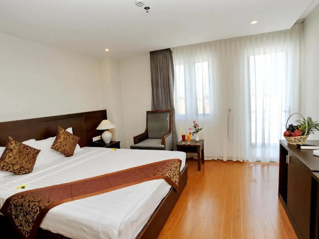 ***  נה טראנג Hanoi Golden Hotel וייטנאם