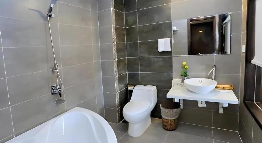 נה טראנג Hanoi Golden Hotel